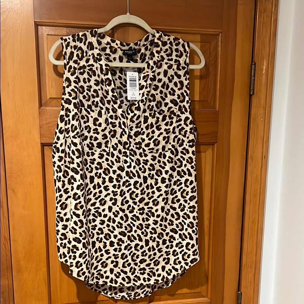 Animal Print Sleeveless Top